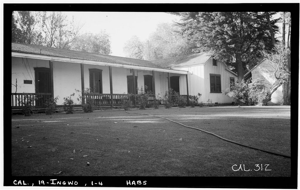 Photo Henry F. Withey 1936 Historical American Building Survey / Library of Congress